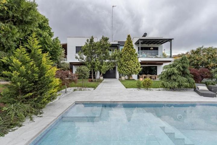 Casa en venta en Las Gabias, CAMPO DE GOLF photo 0