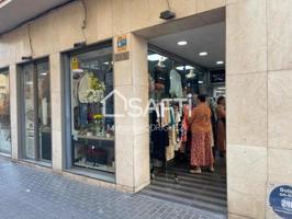 Local comercial en venta en Badalona photo 0