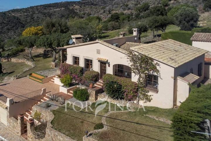 Chalet en venta en Castell-Platja d'Aro, Castell d´aro photo 0