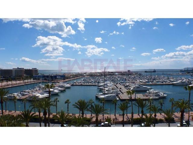 Piso en venta en Alicante, Centro Tradicional photo 0