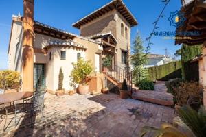 Chalet en venta en Monachil, Zona metropolitana photo 0