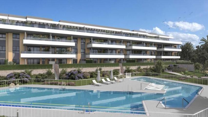 Apartamento en venta en Torremolinos, Montemar photo 0