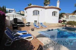 Casa en venta en Calpe photo 0