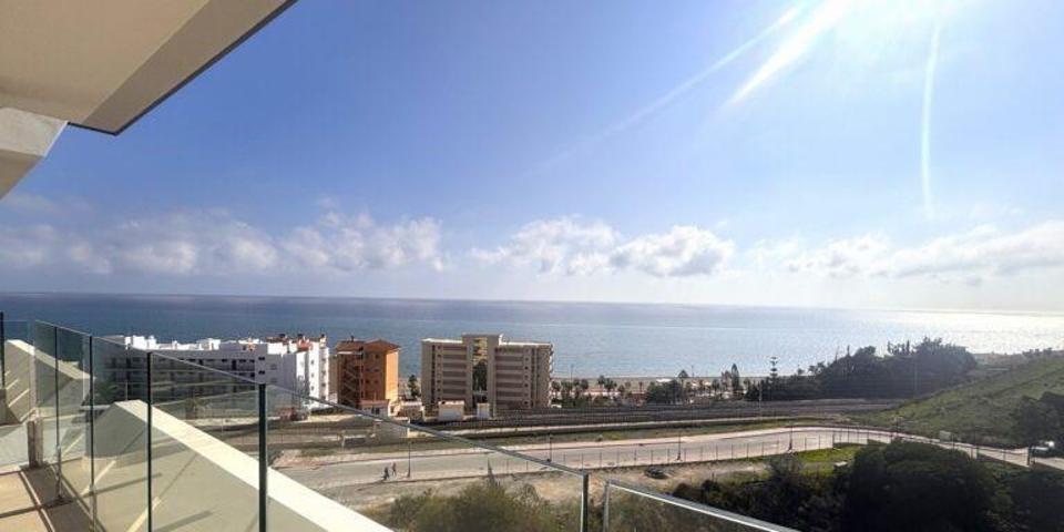 Apartamento en venta en Fuengirola, Reserva del Higuerón photo 0