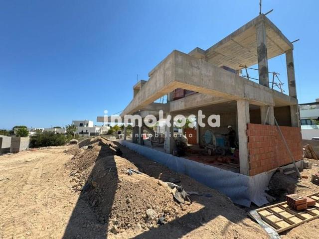 Chalet en venta en Polop photo 0
