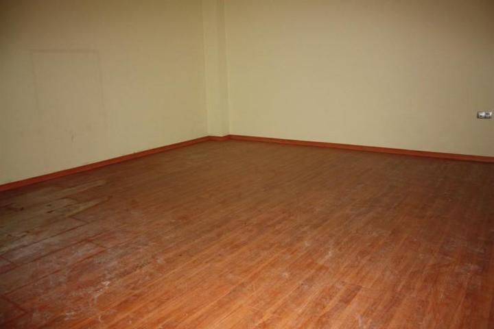 Local comercial en venta en Vilamarxant, Vilamarxant photo 0