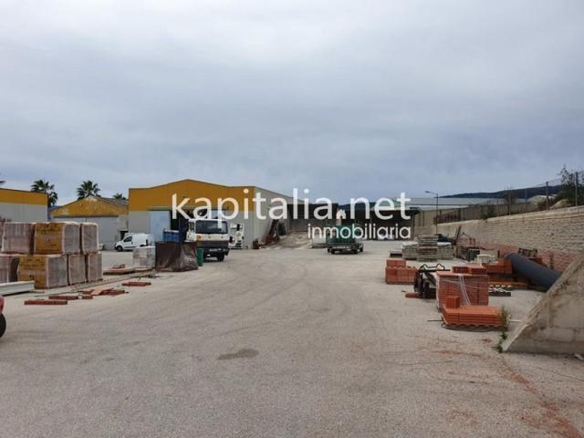 Nave industrial en venta en Ontinyent, Poligono El Pla photo 0