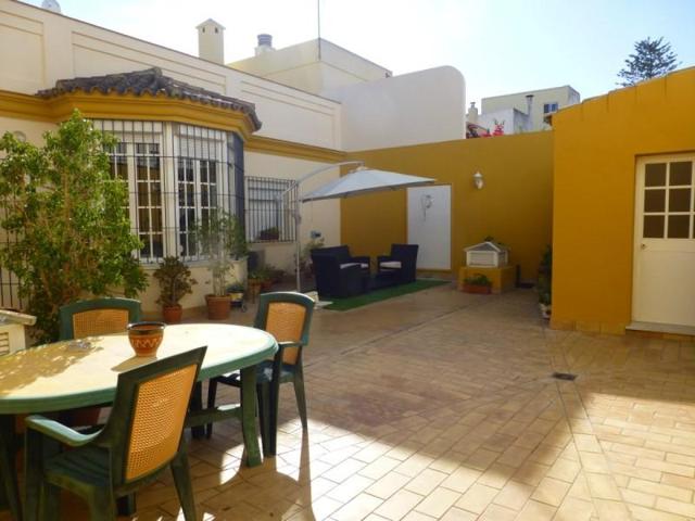 Casa en venta en Sanlúcar de Barrameda, Centro photo 0