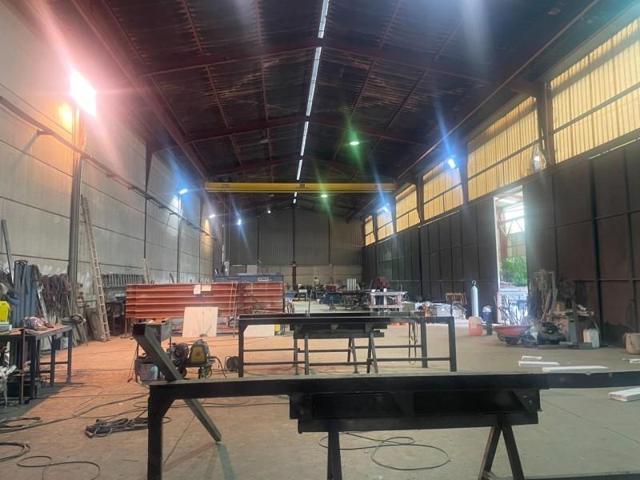 Nave industrial en venta en Sevilla, Palmete-Padre Pío-Hacienda San Antonio photo 0