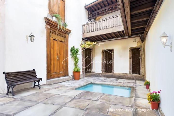 Adosada en venta en Las Palmas de Gran Canaria, Vegueta photo 0