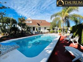 Chalet en venta en San Vicente del Raspeig, Girasoles photo 0