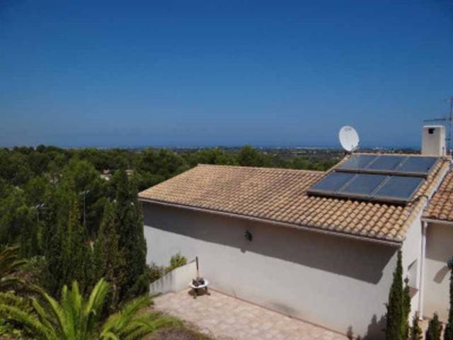 Chalet en venta en Pedreguer, La Sella photo 0