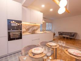 Piso en venta en Madrid, Cortes - Huertas photo 0