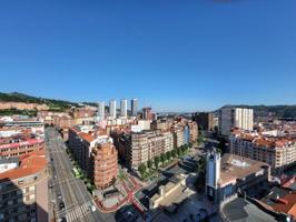 Piso en venta en Bilbao, Indautxu photo 0
