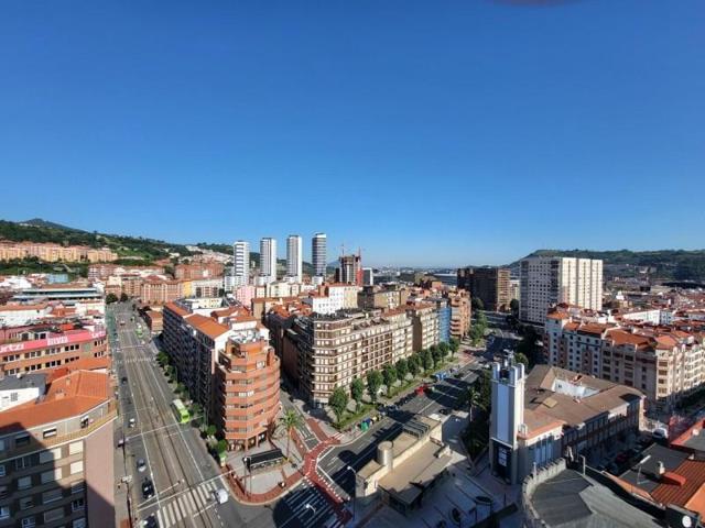 Piso en venta en Bilbao, Indautxu photo 0