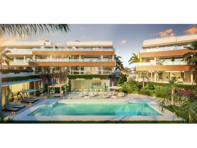 Apartamento en venta en Marbella, Las Lomas de Marbella Club photo 0