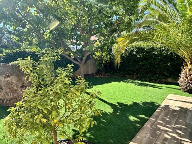 Casa en venta en Sabadell, Castellarnau photo 0