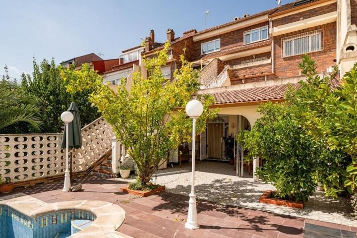 Adosada en venta en Coslada, Las Conejeras - Esparragal photo 0