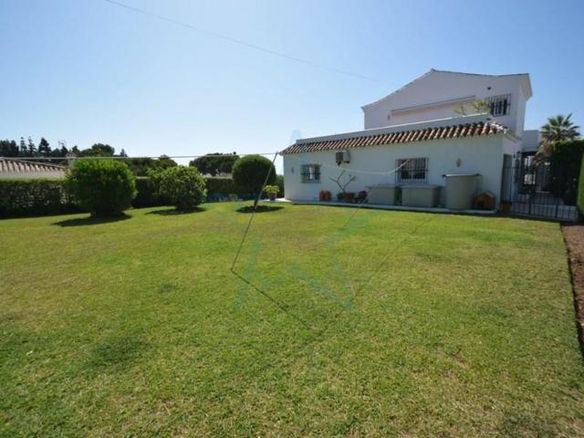 Chalet en venta en Mijas photo 0