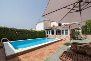 Bungalow en venta en Llucmajor, Badia Blava-Badia Gran-Tolleric photo 0