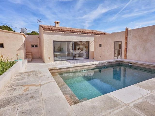 Casas de pueblo en venta en Capdepera photo 0