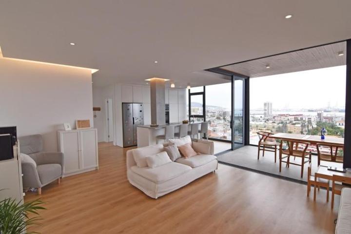 Planta baja en venta en Las Palmas de Gran Canaria, Las Palmas de Gran Canaria photo 0
