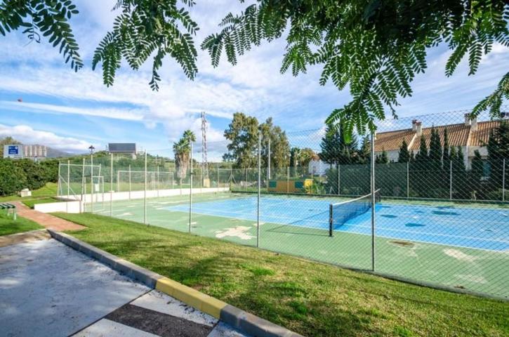 Atico Duplex en venta en Estepona, Guadalobón photo 0