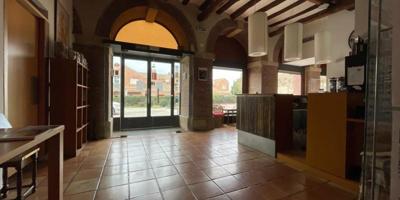 Edificio en venta en Villafranca, Villafranca photo 0