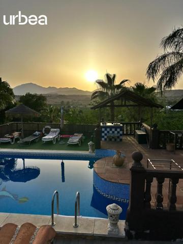 Casa con terreno en venta en Pizarra, Costa del Sol photo 0