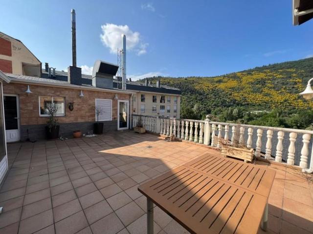 Edificio en venta en Ponferrada, Estacion photo 0