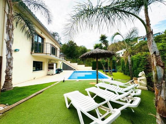 Casa en venta en Castell-Platja d'Aro, Afueras photo 0