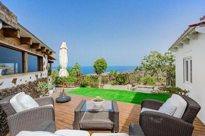 Casa en venta en Adeje, Tijoco Alto photo 0