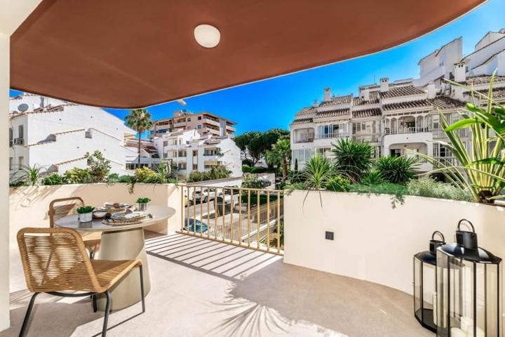 Apartamento en venta en Marbella, La Carolina photo 0