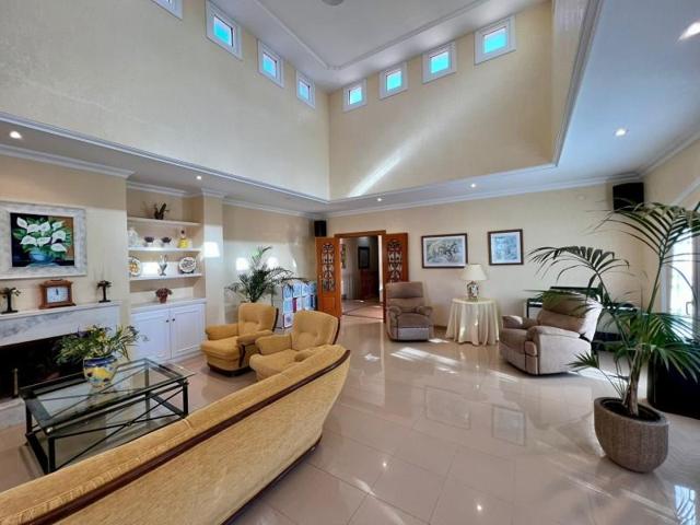 Chalet en venta en Almería, Retamar photo 0