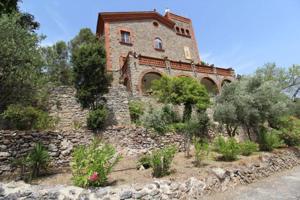 Casa con terreno en venta en Sant Llorenç Savall, Poble photo 0