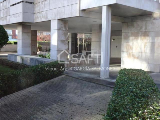 Piso en venta en Santander photo 0
