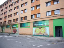 Local comercial en venta en Pamplona, Rochapea photo 0