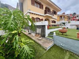 Chalet en venta en Las Palmas de Gran Canaria, Tafira photo 0