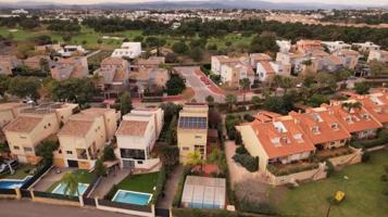 Chalet en venta en Bétera, Urb. Torre en Conill photo 0