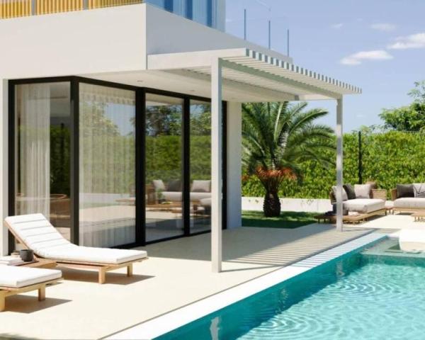 Casa en venta en Finestrat photo 0