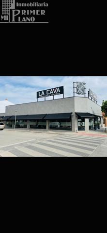 Local comercial en venta en Tomelloso, Avda. Juan Carlos I photo 0