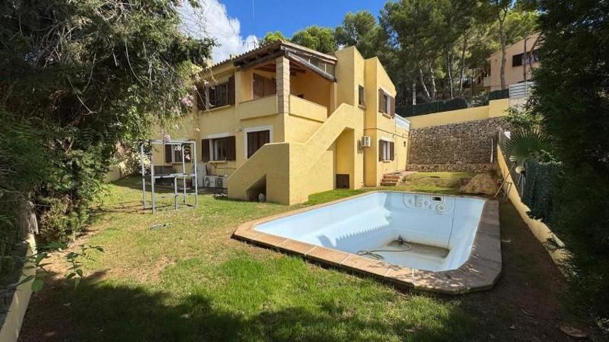 Chalet en venta en Calvia, Costa de la Calma photo 0