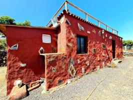 Chalet en venta en La Orotava photo 0
