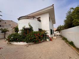 Chalet en venta en Almería, Nueva almeria photo 0