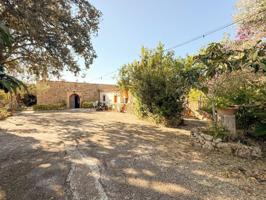 Chalet en venta en Costitx, Costitx photo 0