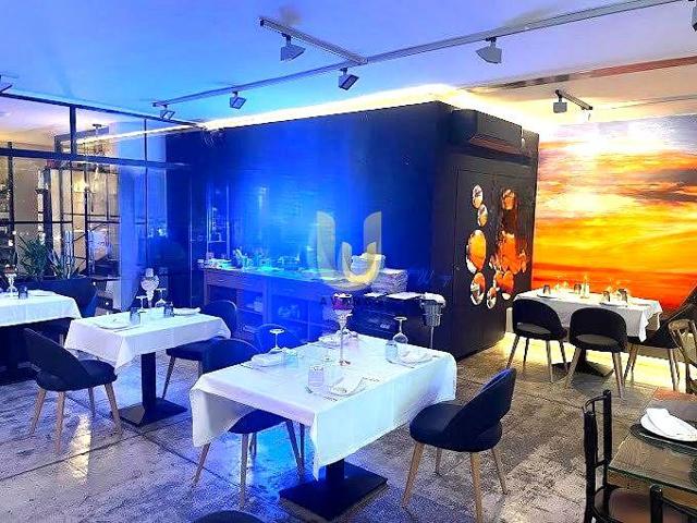 Local comercial en venta en Medinaceli photo 0