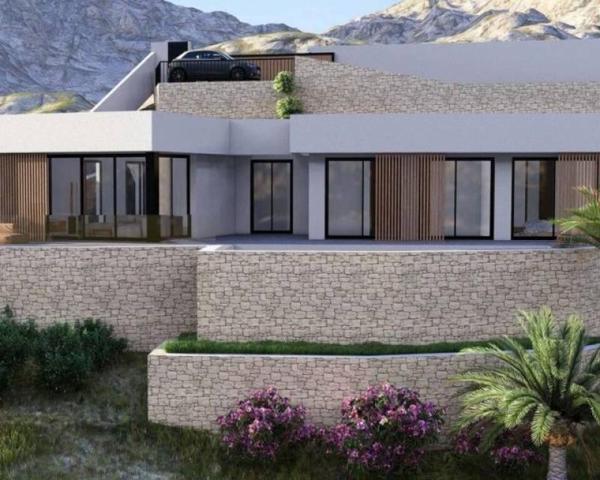 Casa en venta en Denia photo 0