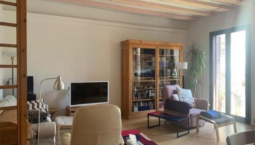 Apartamento en venta en Barcelona photo 0