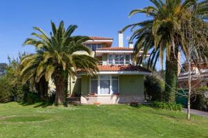 Casa en venta en Gijón, Gijón photo 0
