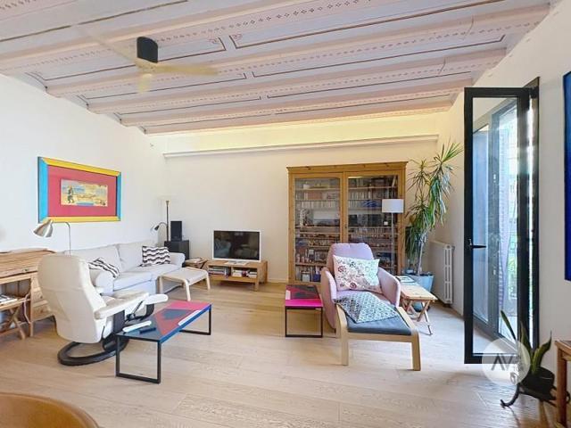 Apartamento en venta en Barcelona, El Gòtic photo 0